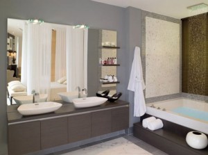 Un cuarto de baño contemporáneo decorado con tonos neutros de gris, beige y café Foto:roomideas.us Color en la Foto: Silver Plume 6R2-4