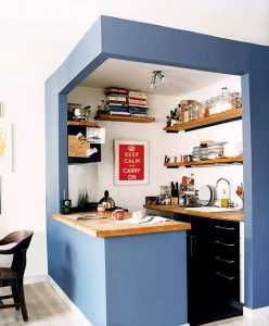 Foto: The Kitchn Color Lanco: Blue Plate Special 4R1-6